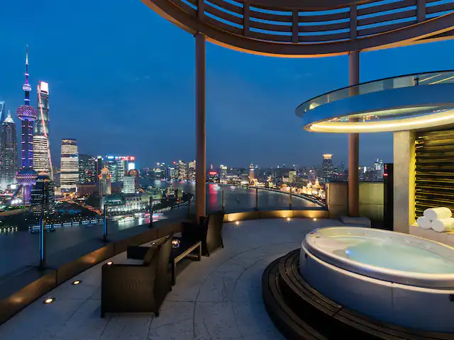 Grand hyatt chairman suite